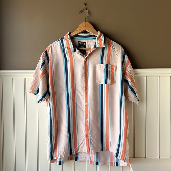 SUPER MASSIVE Peach Striped Button Down Top Size XL - Picture 9 of 9